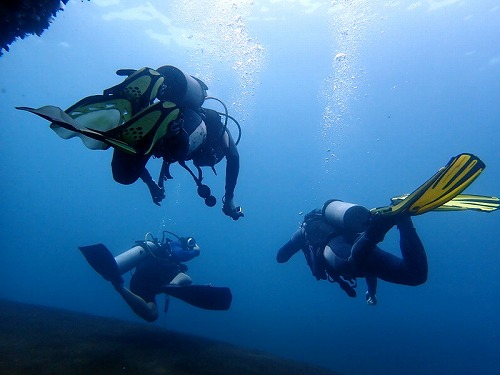 同級生で沈船リバティ号・バリ島ブルーパラダイスダイビング